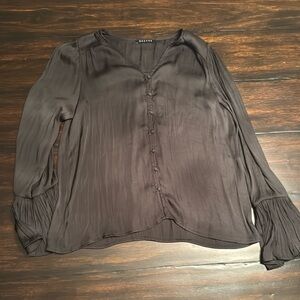 Decker Women’s Black Blouse Size Medium